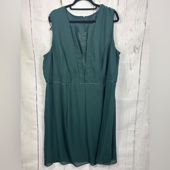 Me Boss Green Dress and Matching Cardigan Embellished Trim Formal Church - Picture 2 of 13
